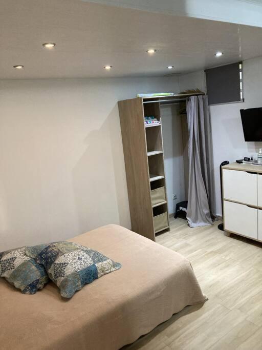 Agreable Logement, Bien Situe ชูลแชร์ ภายนอก รูปภาพ